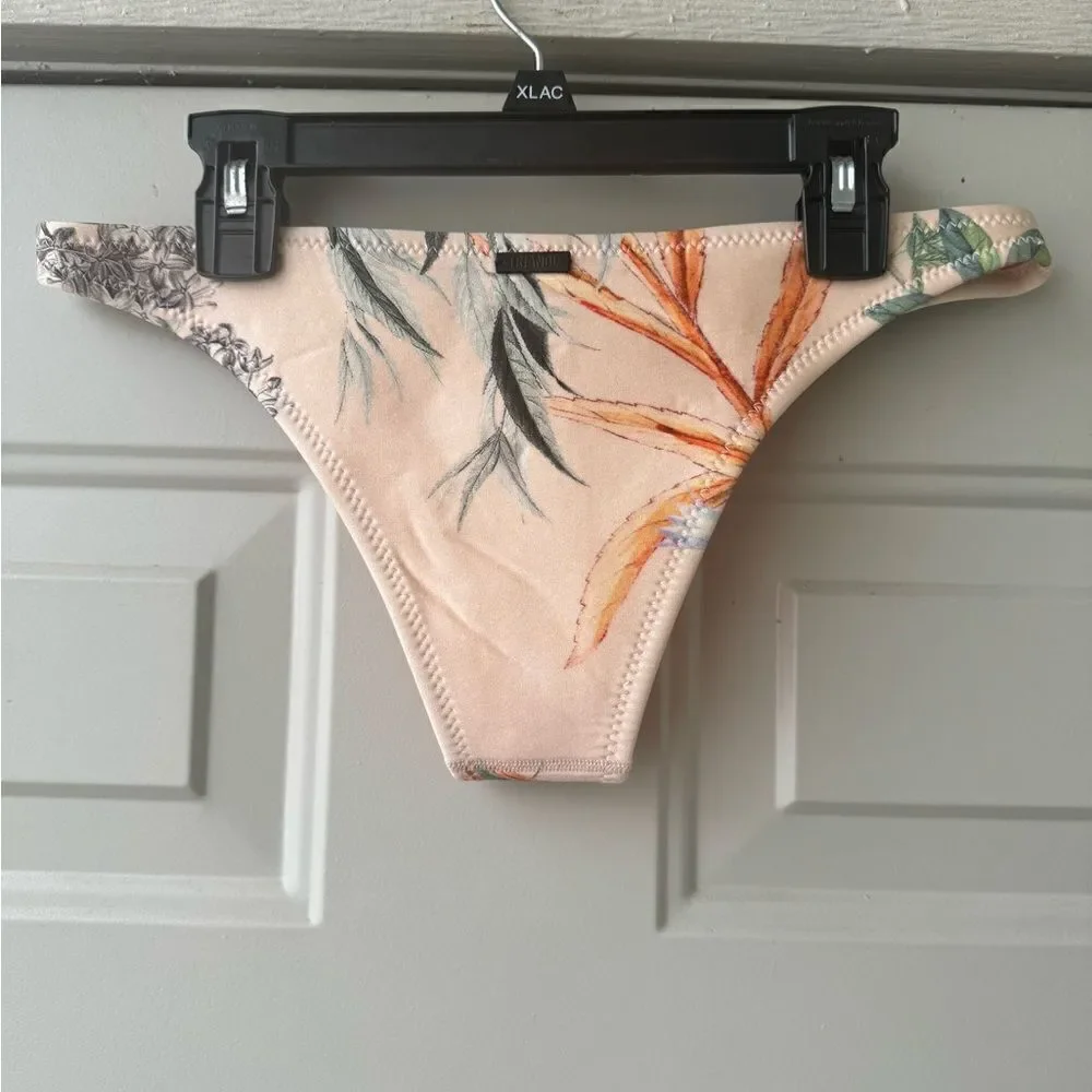 Triangl Swimwear Womens Cheeky Bikini Hipster Bottom Size S Floral Tan
